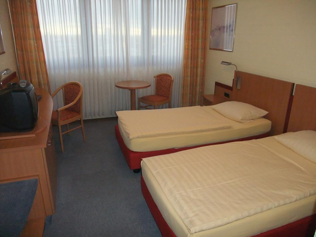 Rtb-Hotel - Sportschule Bergisch Gladbach Pokoj fotografie